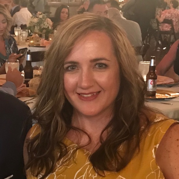 Meet your Posher, Amy - Picture 1 of 1